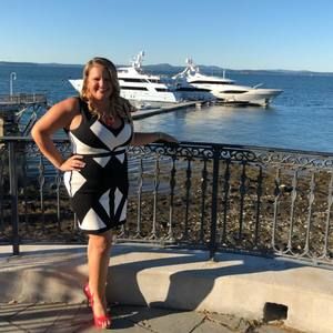 Meet your Posher, Helen